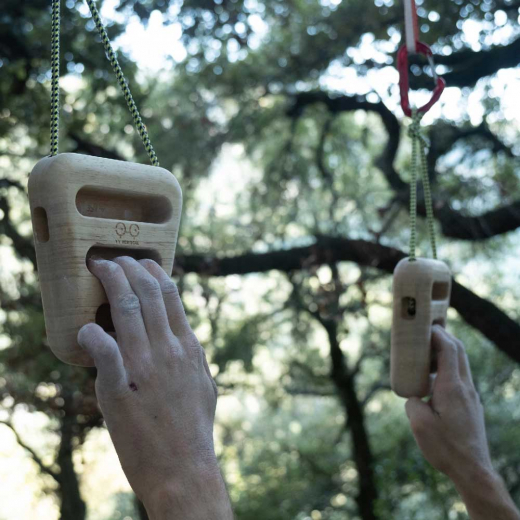 YY Vertical ROCKY – Image 3